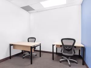 7 Person Private Office