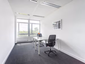 1 Person Virtual Office