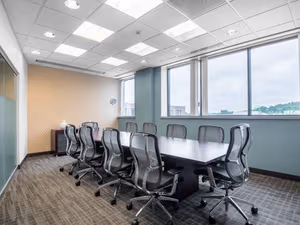 25 Person Private Office