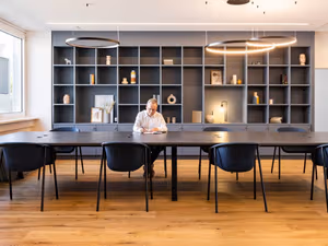 5 Person Private Office