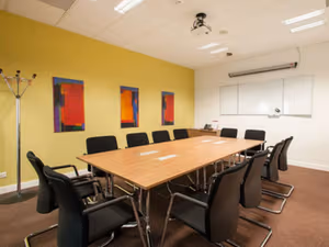 5 Person Private Office