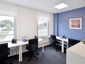 1 Person Private Office