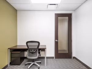 25 Person Private Office