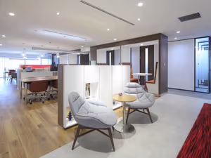 5 Person Private Office