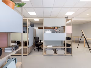 4 Person Private Office