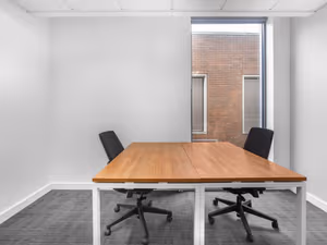 3 Person Private Office