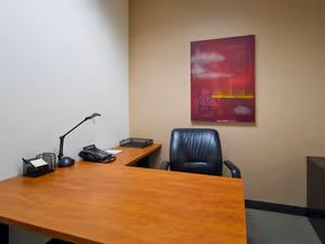 4 Person Private Office