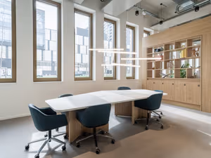 7 Person Private Office