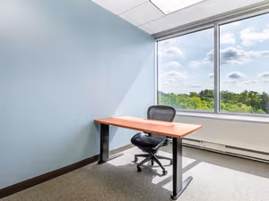 10 Person Private Office