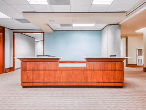 10 Person Private Office