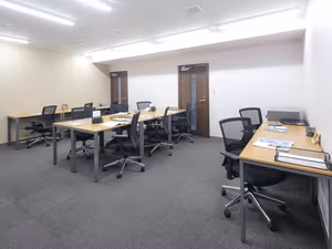 1 Person Coworking Desk