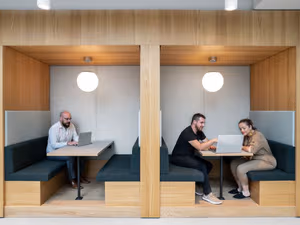 1 Person Coworking Desk