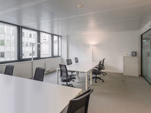 5 Person Private Office