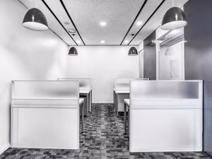 10 Person Private Office