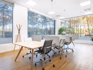 1 Person Coworking Desk