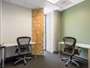 7 Person Private Office