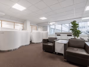 10 Person Private Office