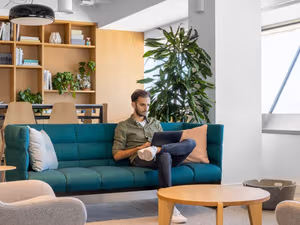 1 Person Coworking Desk