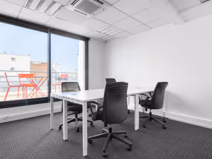3 Person Private Office