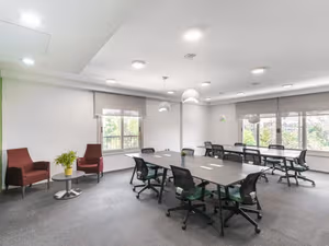 1 Person Private Office