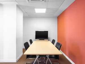 5 Person Private Office