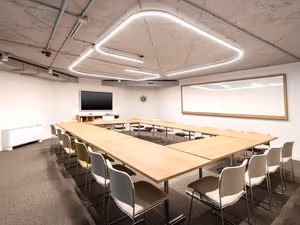 1 Person Private Office