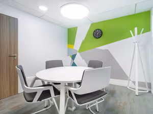 1 Person Virtual Office