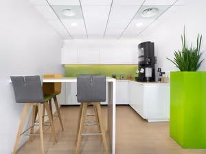7 Person Private Office