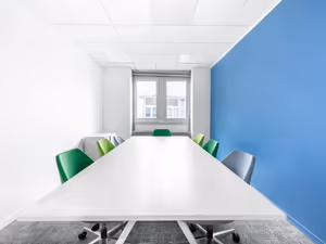 1 Person Coworking Desk