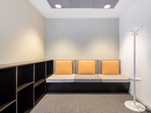 7 Person Private Office