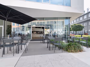 5 Person Private Office