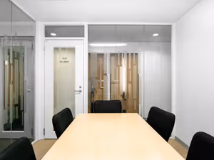 3 Person Private Office