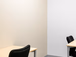 20 Person Private Office