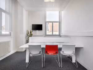 4 Person Private Office