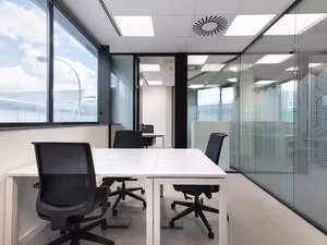 1 Person Coworking Desk