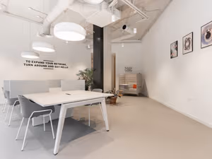 1 Person Private Office