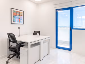 3 Person Private Office