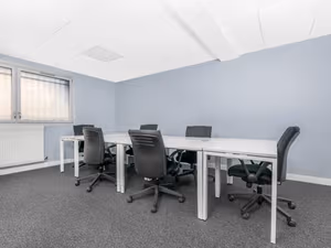 15 Person Private Office