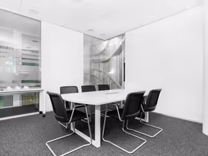 7 Person Private Office