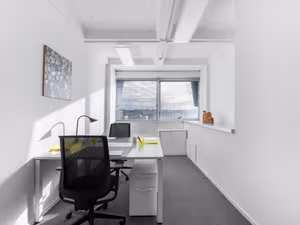 3 Person Private Office