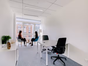 7 Person Private Office