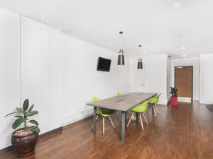 15 Person Private Office