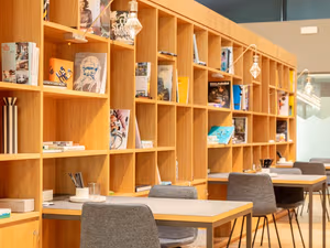 4 Person Private Office