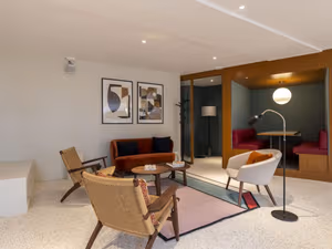 4 Person Private Office