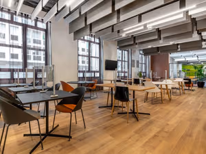 10 Person Private Office