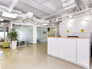 1 Person Coworking Desk
