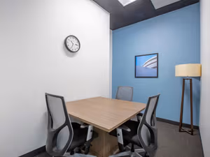 10 Person Private Office