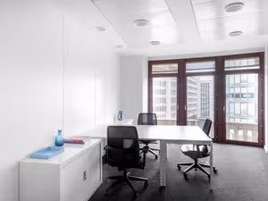 1 Person Virtual Office