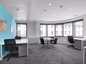 5 Person Private Office