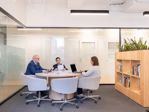 1 Person Virtual Office